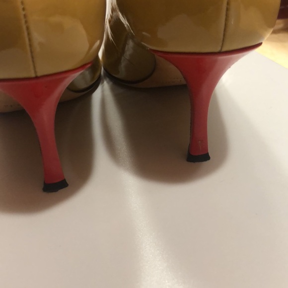 Kate Spade Patent Heels-Tan - Picture 9 of 12